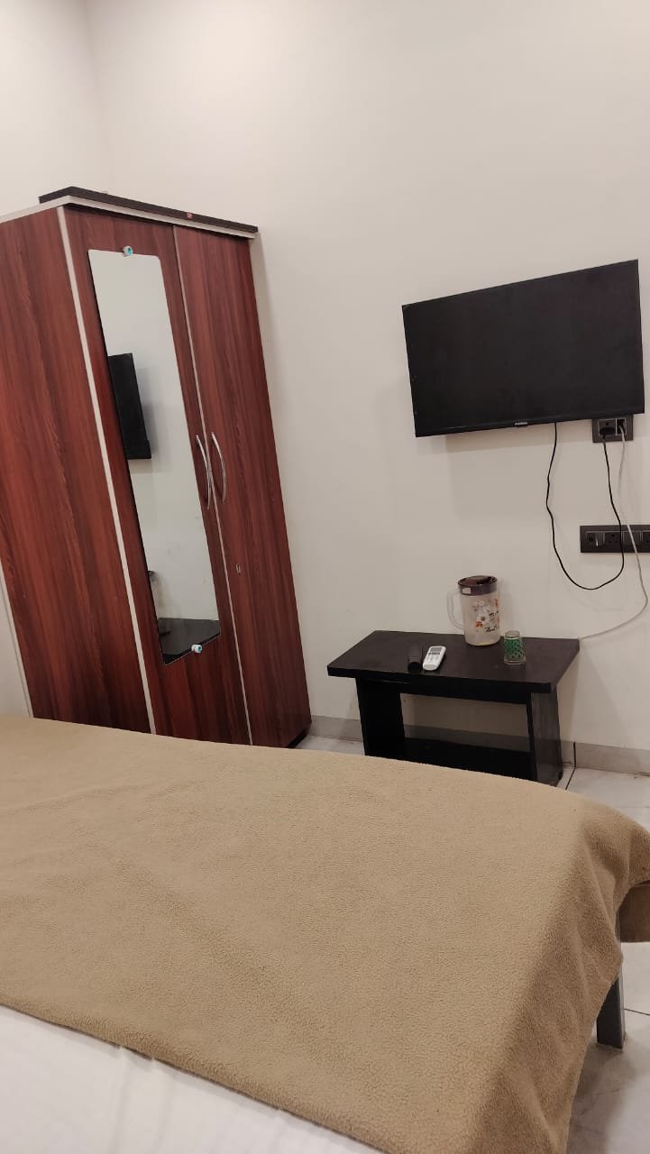 AC Deluxe Room